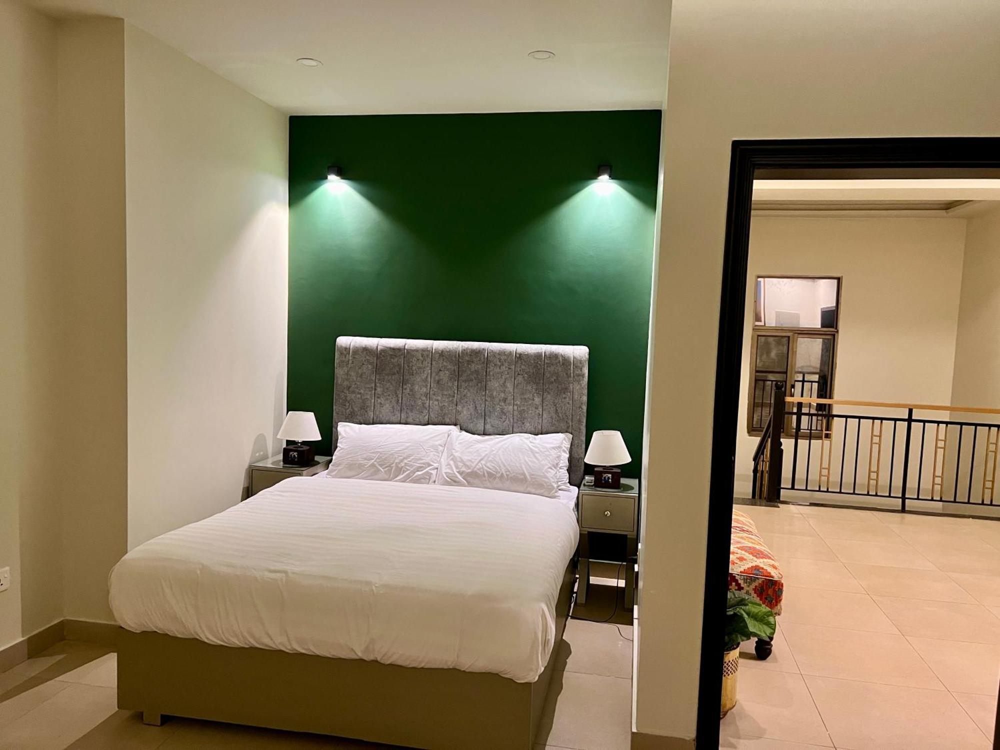 Serenity Corner 4 Bhk Islamabad Exteriör bild